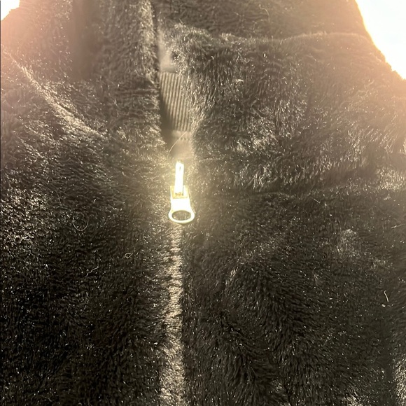 Reversible Hooded Faux Fur Jacket - Picture 5 of 8